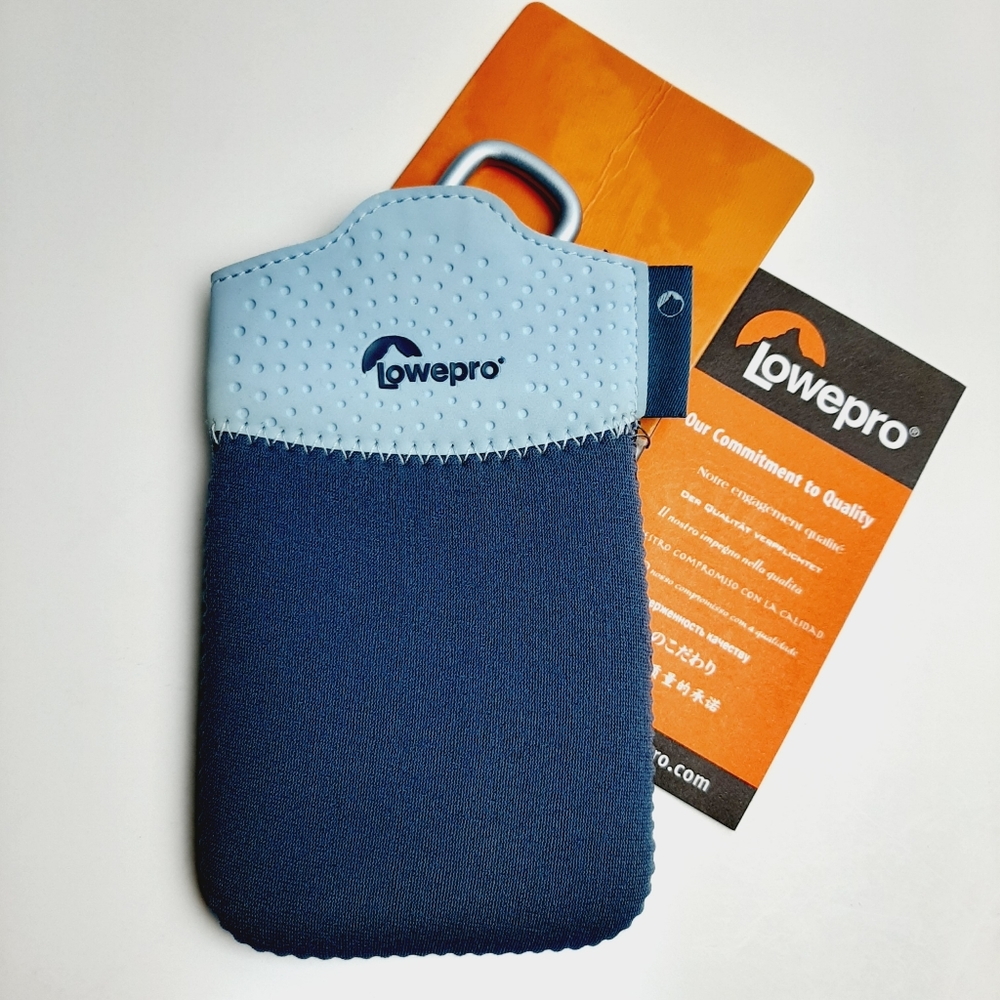 🍒4 for $20🍒 LOWEPRO Tasca 20 Sleeve Neoprene Pouch Blue - Protective Soft Case